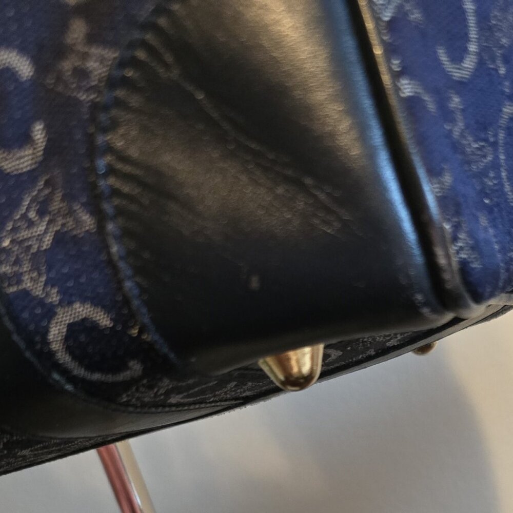 Celine Navy Boston Bag/Handbag ~ Vintage ~ made in Italy - Picture 4 of 11